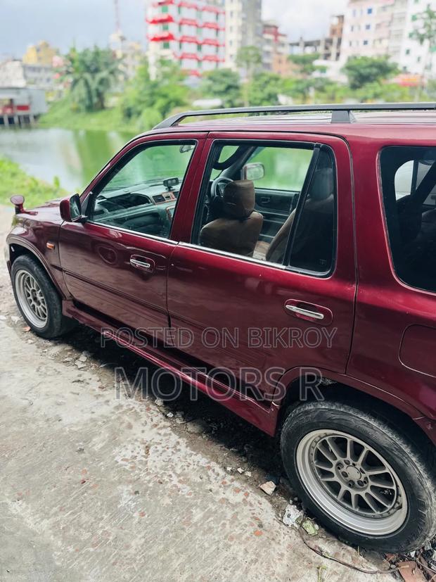 Honda CR-V 1996 Red