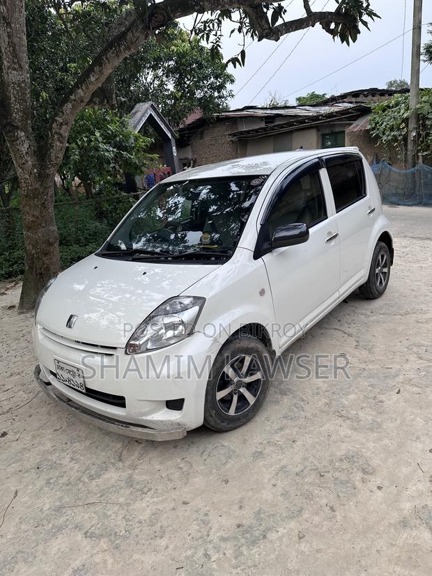 Toyota Passo 2009 White