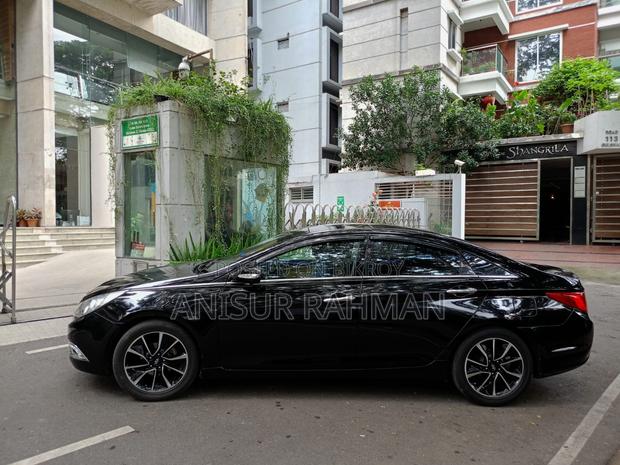 Hyundai Sonata Limited 2.0T Sedan (2.0L 4cyl 6A) 2012 Black