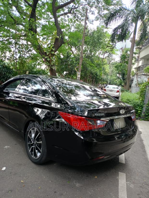 Hyundai Sonata Limited 2.0T Sedan (2.0L 4cyl 6A) 2012 Black