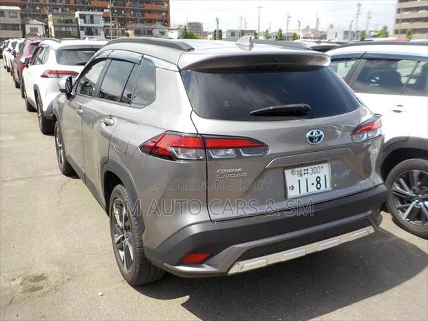 Toyota Corolla Cross 1.8 Hybrid FWD 2021 Brown
