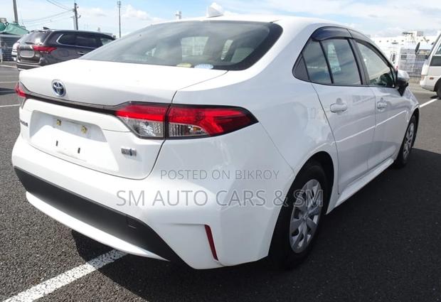 Toyota Corolla 2021 White