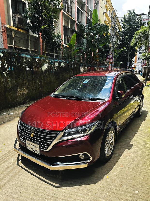 Toyota Premio 2019