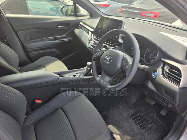 Toyota C-Hr 2022 Gray