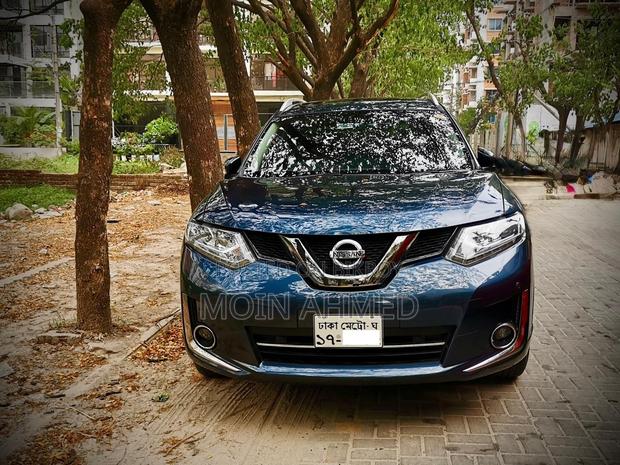 Nissan X-Trail 2.0 Hybrid FWD 2016 Blue