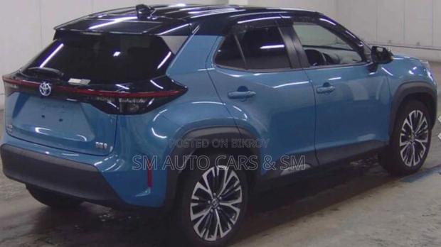 Toyota Yaris Cross 2021 Blue