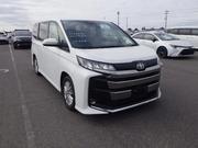 Toyota Noah 2022 Pearl for sale