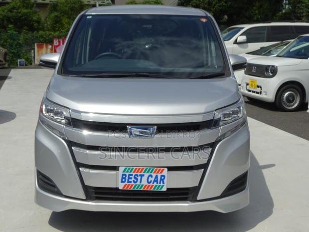 Toyota Noah 2021 Brown