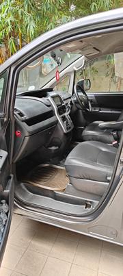 Toyota Noah 2.0 143hp FWD (7 Seater) 2010 Gray for sale