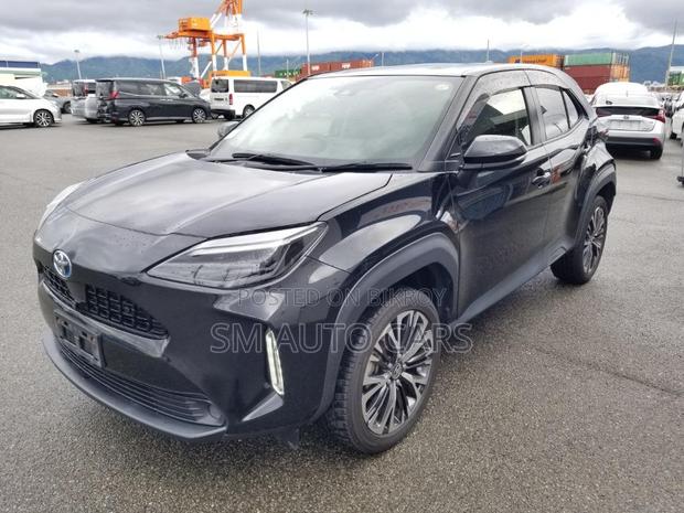Toyota Yaris Cross 2021 Black