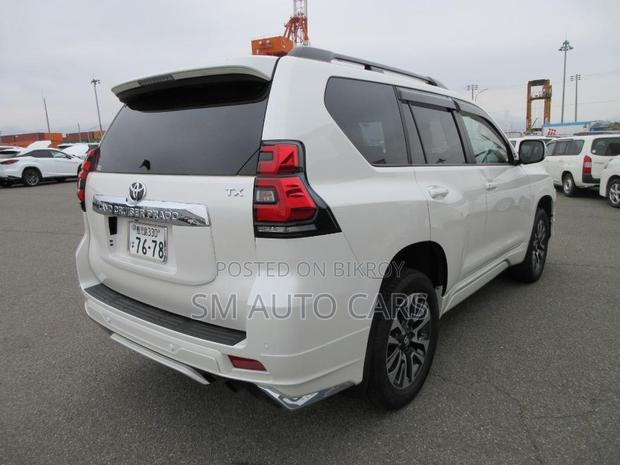 Toyota Land Cruiser Prado 2.7 2021 Pearl