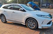 Toyota Harrier 2.0 2018 Pearl for sale