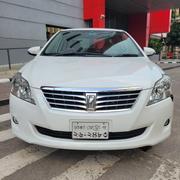Toyota Premio 2014 Pearl for sale