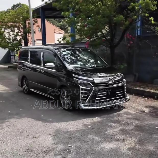 Toyota Voxy 2020 Black