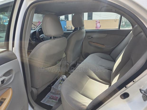 Toyota Axio 2010 White