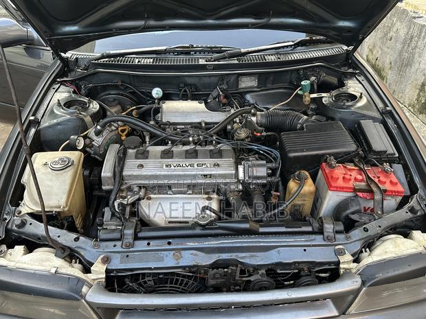 Toyota Corolla Sedan 1994 Gray