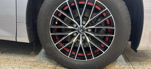 Toyota Noah 2022 Gray