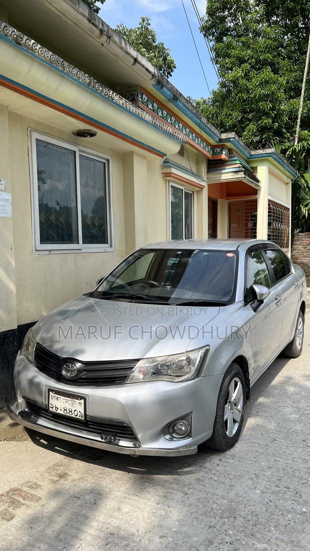 Toyota Axio 2012 Silver
