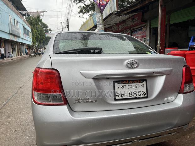 Toyota Axio 2012 Silver