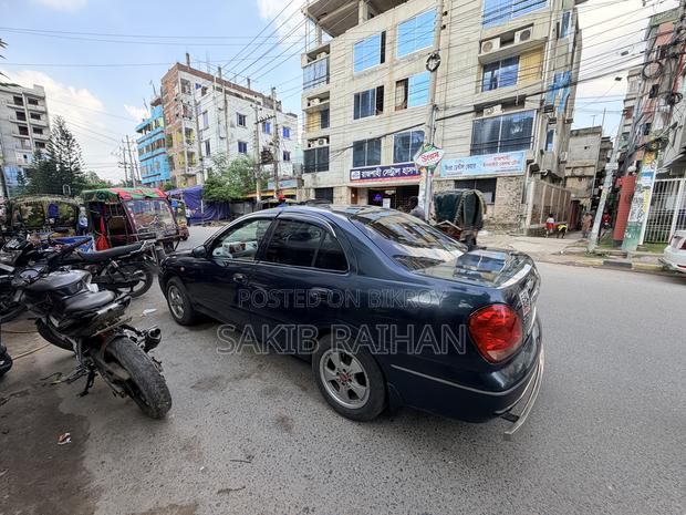 Nissan Sunny 2005 Blue