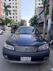 Nissan Sunny 2005 Blue for sale