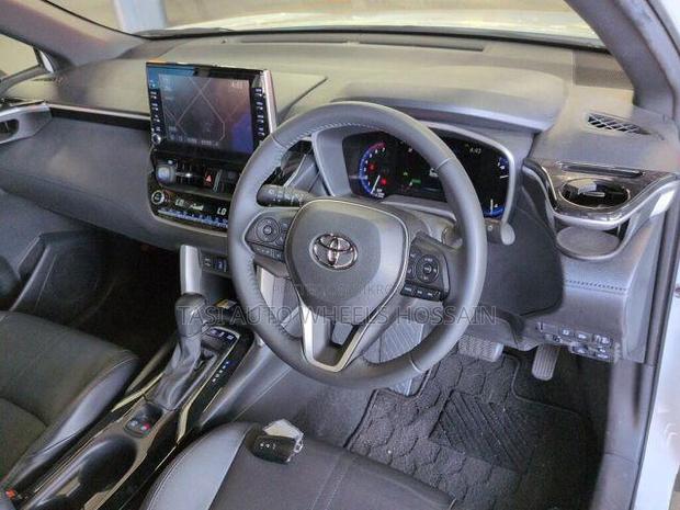 Toyota Corolla Cross L 2023 Pearl