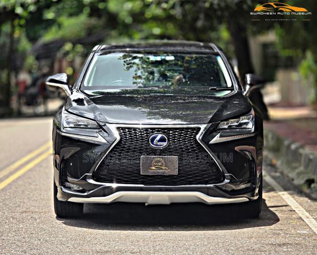Lexus NX 300h AWD 2015 Black