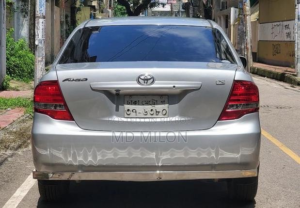 Toyota Axio 2009 Silver