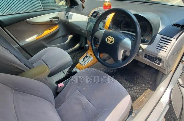 Toyota Axio 2009 Silver