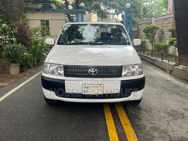 Toyota Probox 1.5 DX 2WD 2012 Pearl