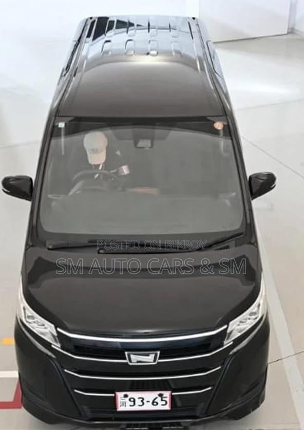 Toyota Noah 2021 Black