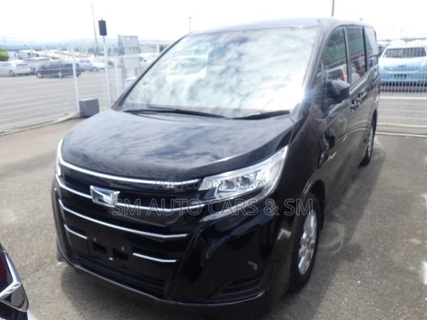 Toyota Noah 2021 Black
