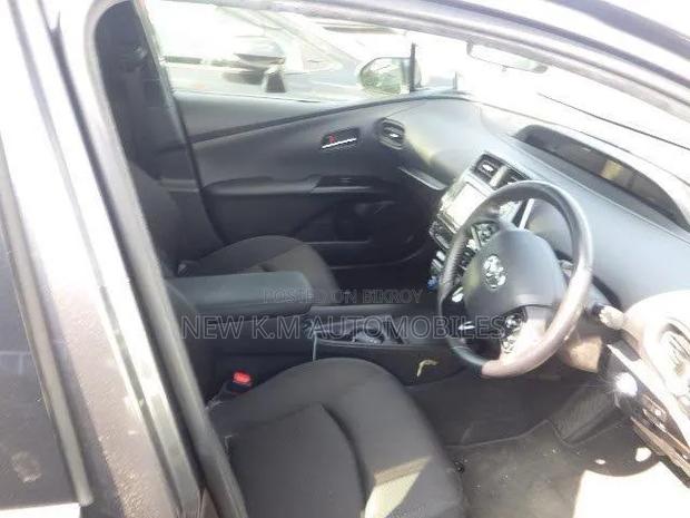 Toyota Prius 2020 Gray