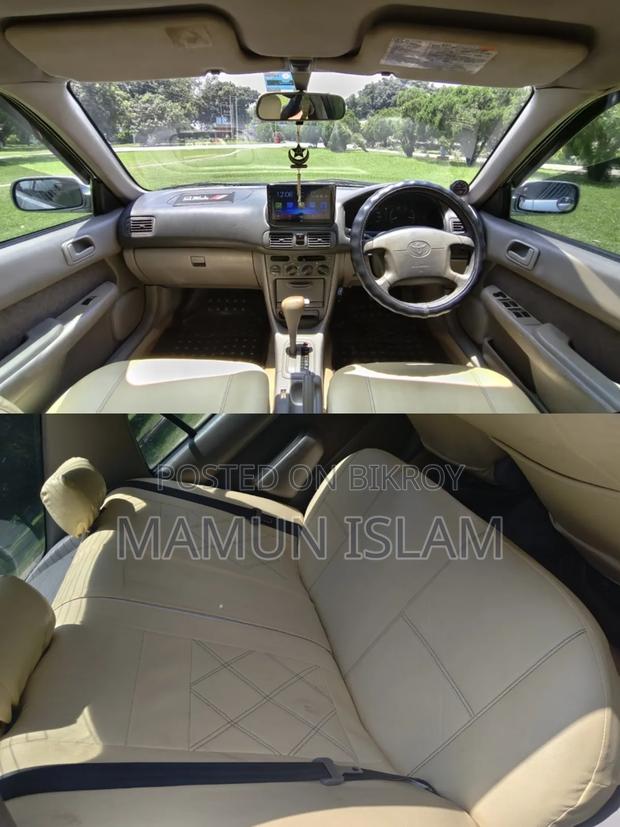 Toyota Corolla 1.9 D Sedan 2000 Silver