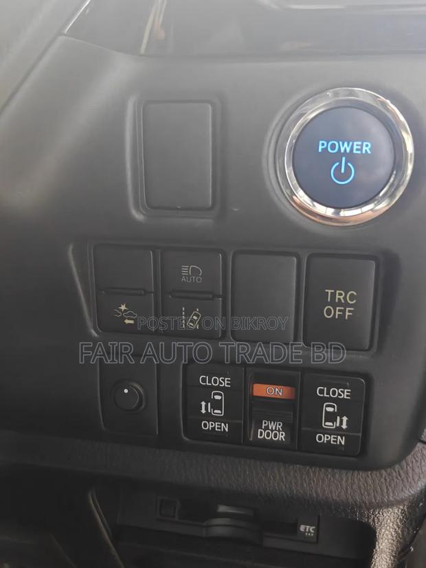 Toyota Noah 2019 Black