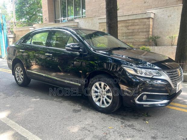 Toyota Premio 2016 Black
