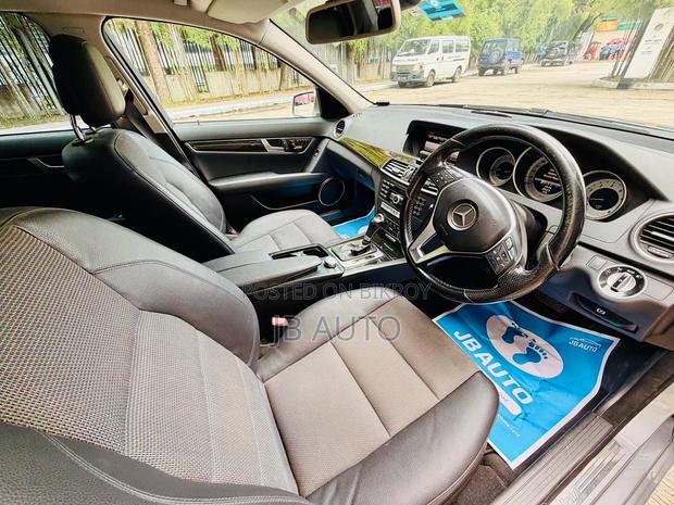 Mercedes-Benz C180 2013 Silver