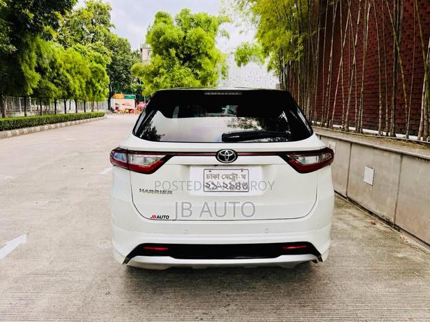 Toyota Harrier 2017 Pearl