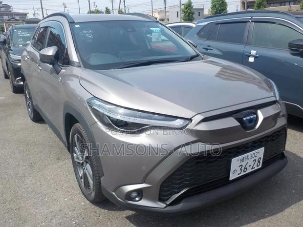 Toyota Corolla Cross 1.8 Hybrid FWD 2022 Brown