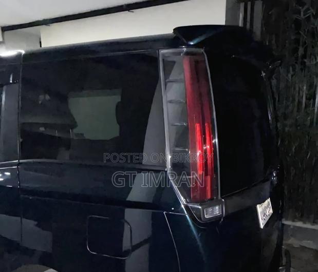 Toyota Noah 2019 Blue