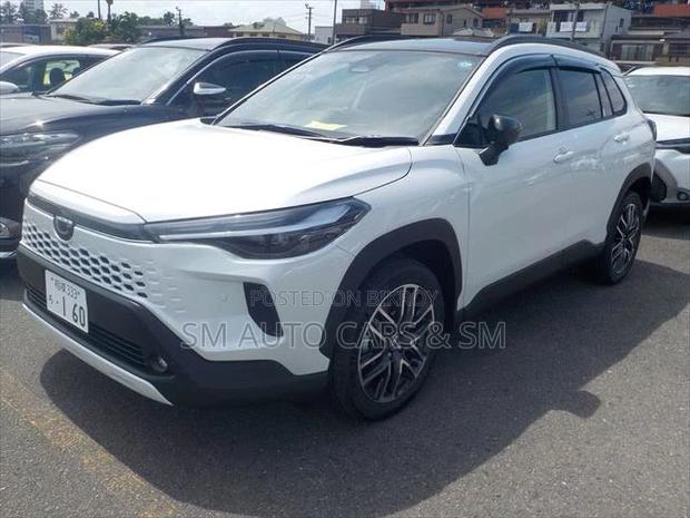 Toyota Corolla Cross 2026 Pearl