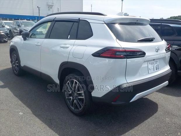 Toyota Corolla Cross 2026 Pearl