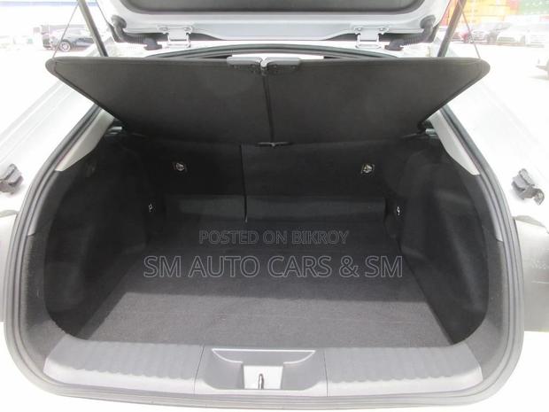 Toyota Prius 2023 Pearl
