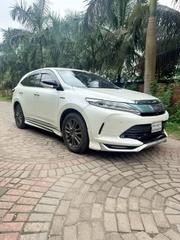 Toyota Harrier 2018 Pearl for sale