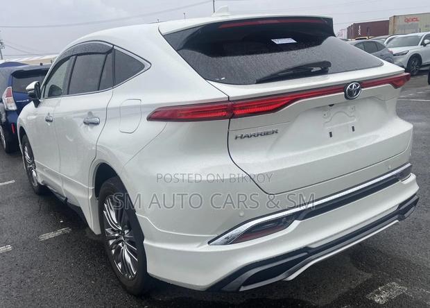 Toyota Harrier Z 2021 Pearl