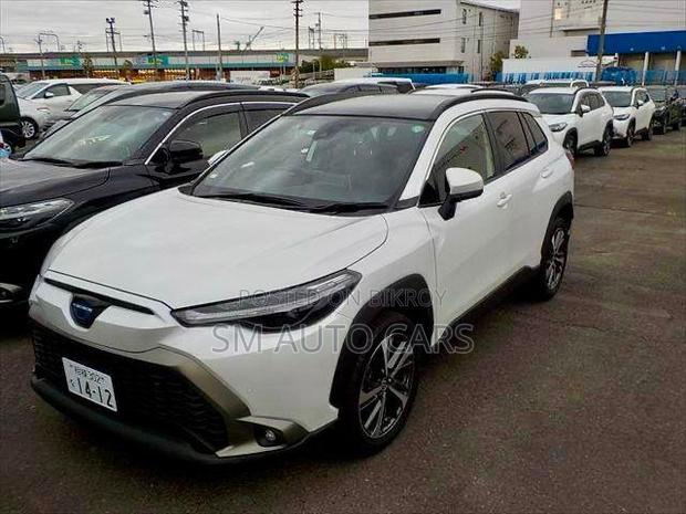 Toyota Corolla Cross 2024 Pearl