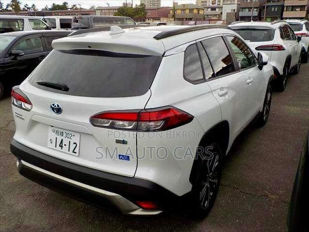 Toyota Corolla Cross 2024 Pearl