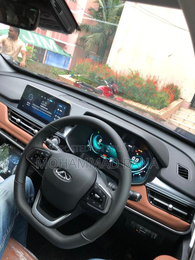 New Chery Tiggo 8 2024 Blue