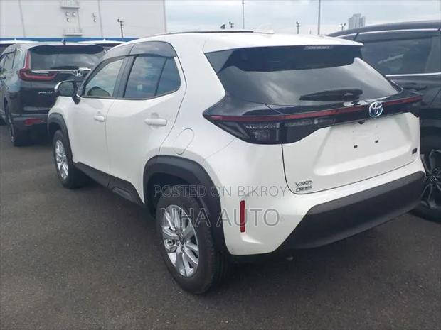 Toyota Yaris Cross 2021 White