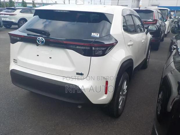 Toyota Yaris Cross 2021 White